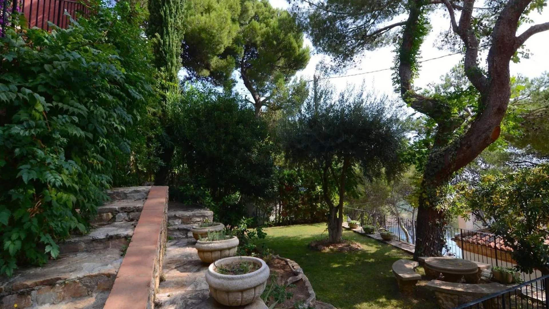 The Villa In Begur Has 5 Bedrooms