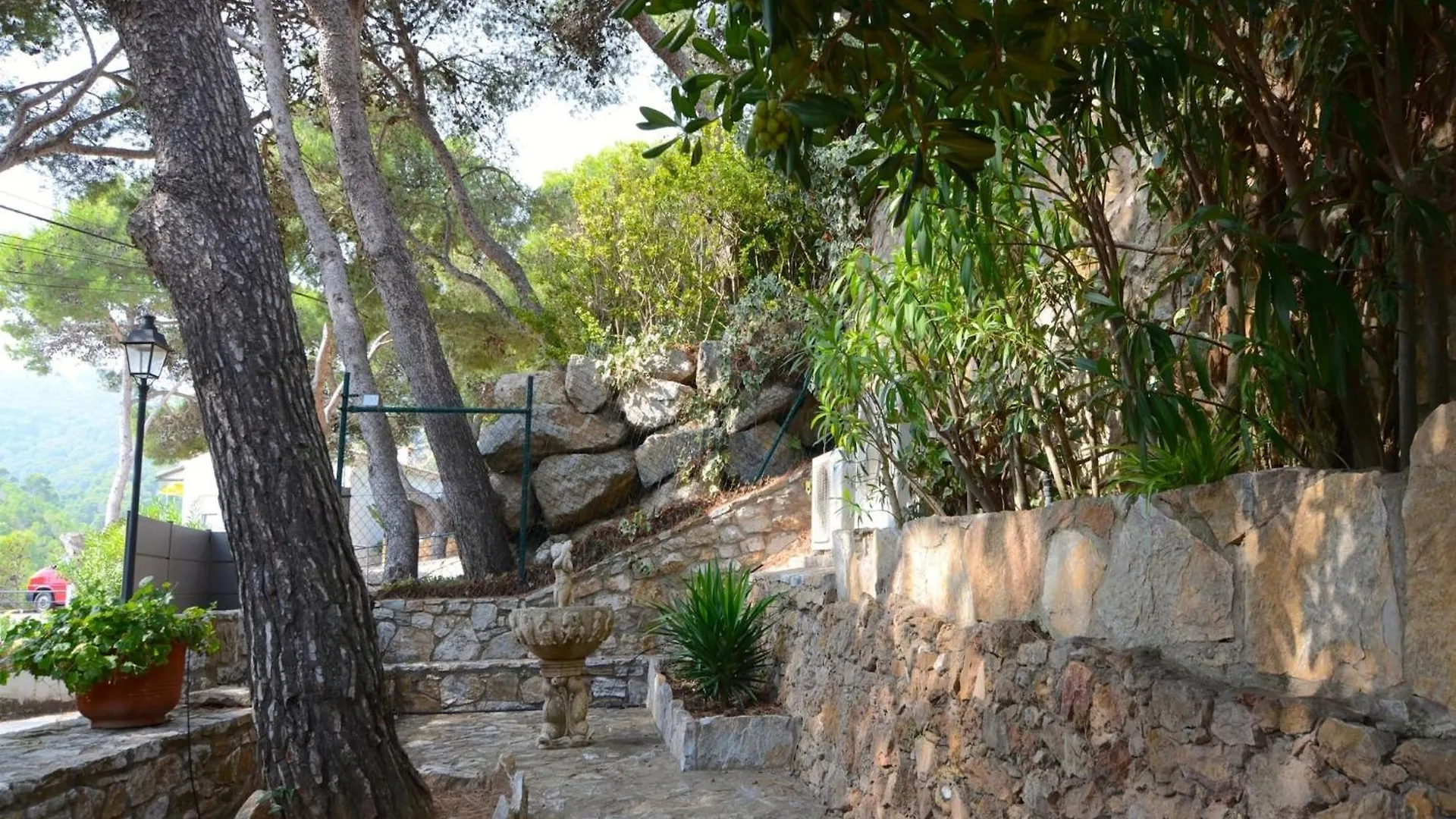 The Villa In Begur Has 5 Bedrooms