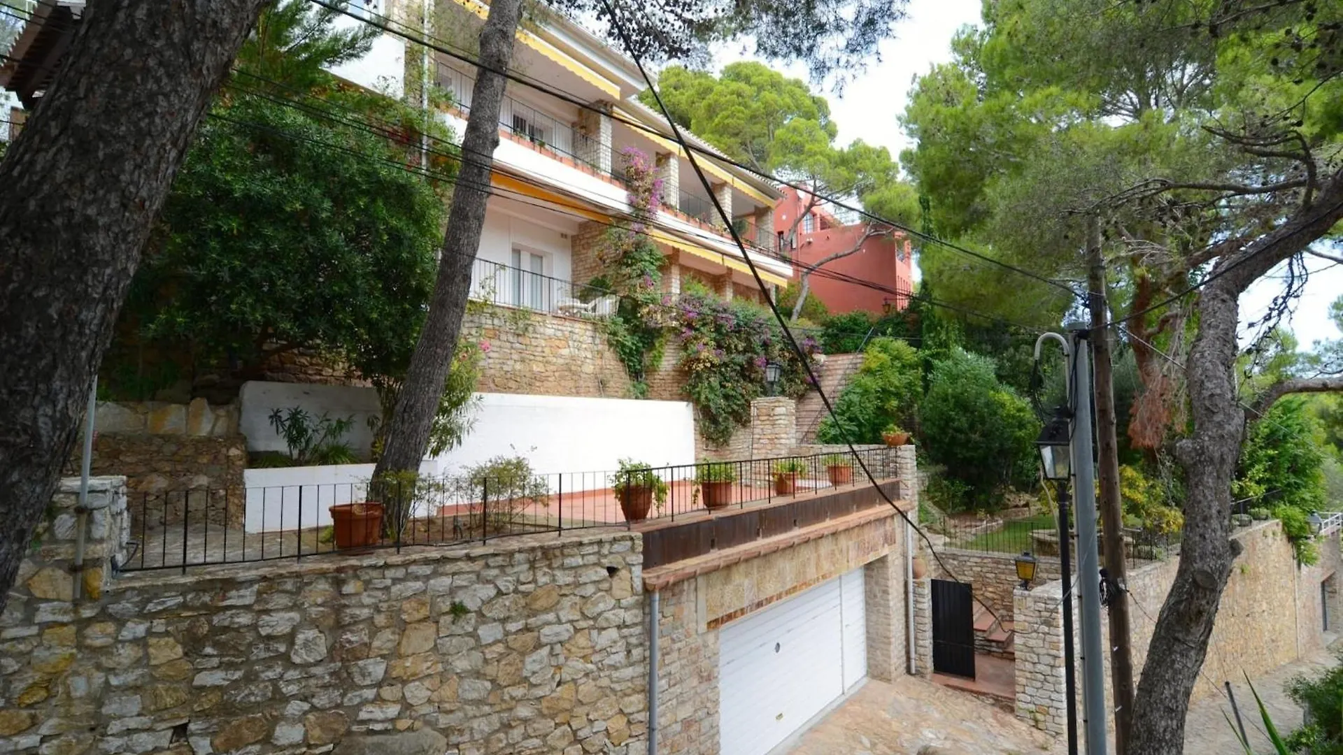 The Villa In Begur Has 5 Bedrooms Spanyolország