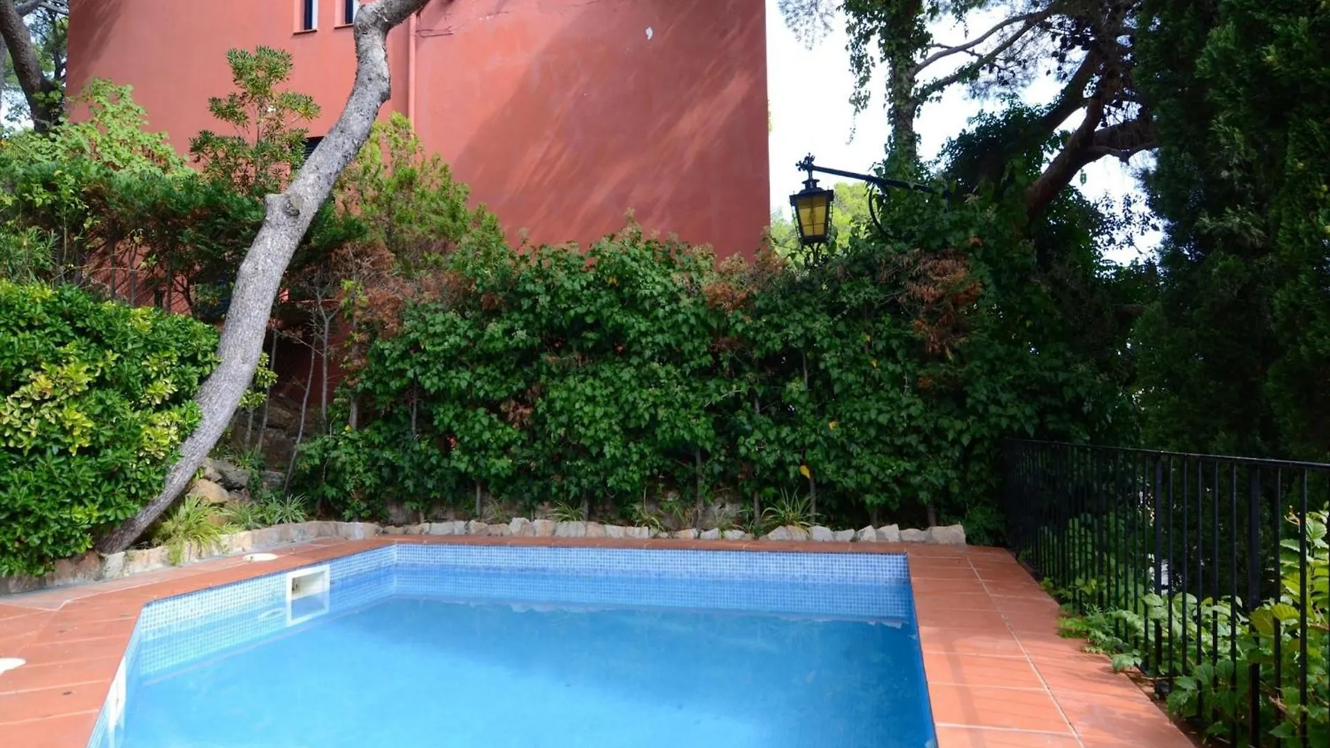 The Villa In Begur Has 5 Bedrooms